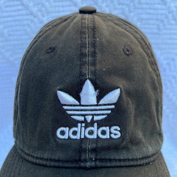 Adidas adjustable cap - Picture 2 of 10